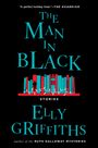 Elly Griffiths: The Man in Black, Buch