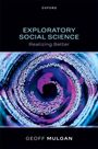 "EXPLORATORY SOCIAL SCIENCE: Realizing Better" von Geoff Mulgan. Spiralförmige, abstrakte Darstellung in Blau- und Lilatönen.