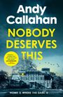 „Andy Callahan, NOBODY DESERVES THIS. Home is where the dark is...“ Ein Herrenhaus bei Nacht, Vögel im Flug.