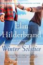 "Elin Hilderbrand, Winter Solstice. Zwei Menschen halten sich an den Händen vor einem Strandhintergrund."