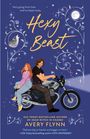 „Hexy Beast“ und „He's going from lone wolf to fated mate.“ Ein Paar sitzt auf einem Motorrad, umgeben von Sternen und Verzierungen.