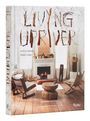 Barbara de Vries: Living Upriver, Buch