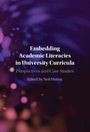 "Embedding Academic Literacies in University Curricula" steht weiß auf violettem Hintergrund mit Lichtpunkten.