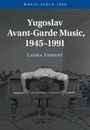 „Yugoslav Avant-Garde Music, 1945-1991, LAURA EMMERY.“ Eine Person beugt sich über ein Klavier.