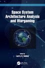"Space System Architecture Analysis and Wargaming" steht im Zentrum vor einem Netz aus Linien und Satelliten um die Erde.