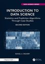 Titel: "Introduction to Data Science"; Untertitel: "Statistics and Prediction Algorithms Through Case Studies"; Autor: Rafael A. Irizarry; Edition: Second Edition. Ein abstraktes Diagramm auf dunkelblauem Hintergrund.