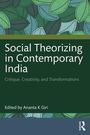 Buchtitel: "Social Theorizing in Contemporary India". Grün-blaue Blattmuster im Hintergrund, unten rechts ein Verlagslogo.