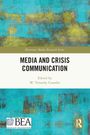 "MEDIA AND CRISIS COMMUNICATION" von W. Timothy Coombs, Electronic Media Research Series. Abstrakter Hintergrund in Blau und Gelb.