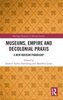 „Museums, Empire and Decolonial Praxis: A New Museum Paradigm?“ von Samuel Aylett-Streitberg und Matthew Jones. Oberer Teil: goldene Rauten mit Mustern. Rechtes, unteres Eck: Logo mit Profilkopf.