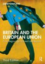 „Britain and the European Union: From Beginnings to Brexit and Beyond. Third Edition“ zeigt eine Fahne der EU über einem Mann im Union Jack.