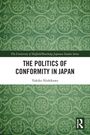 "The Politics of Conformity in Japan" von Yukiko Nishikawa. Grünes, gemustertes Design mit Routledge-Logo unten rechts.