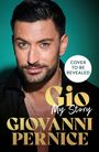 Text: "COVER TO BE REVEALED" und "Gio My Story GIOVANNI PERNICE". Ein Mann mit Bart und Ohrring vor grünem Hintergrund.