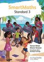 "SmartMaths Standard 3" zeigt Kinder am Strand, einige musizieren mit Steelpans. Bücher und fröhliche Noten sind um sie herum.