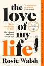 „The love of my life” von Rosie Walsh. Zitat von Lisa Jewell. Zeichnung: Frau am Meer.