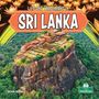 „Life and Traditions in Sri Lanka“ in großen Buchstaben. Bild einer historischen Steinformation umgeben von Wald.