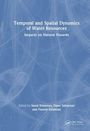 Titel: "Temporal and Spatial Dynamics of Water Resources: Impacts on Natural Hazards." Blaue abstrakte Muster im Hintergrund.
