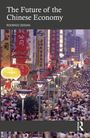 „The Future of the Chinese Economy“ und „Rodrigo Zeidan“. Lebhafte Straßenszene mit vielen Menschen und bunten Schildern.