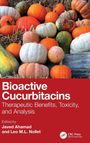 Titel: "Bioactive Cucurbitacins". Kürbisse verschiedener Formen und Farben auf Stroh.