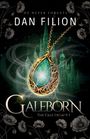 "Galeborn: The Gale Legacy I" von Dan Filion. Grün leuchtender Anhänger vor einer smaragdgrünen, zauberhaften Stadt.