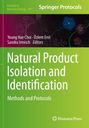 „Natural Product Isolation and Identification“. Grüner Hintergrund mit schematischen Pflanzen.