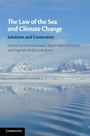 "The Law of the Sea and Climate Change: Solutions and Constraints. Herausgeber: Elise Johansen, Signe Veierud Busch, Ingvild Ulrikke Jakobsen." Im Hintergrund schneebedeckte Berge und ruhiges Wasser.