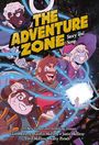 „THE ADVENTURE ZONE: Story and Song“ steht prominent. Comic-Figuren in Abenteuer-Kleidung sind dynamisch dargestellt.