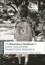 Titel: "The Bloomsbury Handbook of Early Childhood Transitions Research". Ein Kind mit Rucksack geht einen Baumgesäumten Weg entlang.