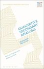 "Qualitative Secondary Analysis. Research Methods. Autoren: Kahryn Hughes und Anna Tarrant. Geometrische Linienmuster."