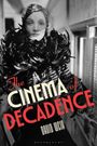 "The Cinema of Decadence", David Weir. Schwarz-Weiß-Foto einer elegant gekleideten Person mit Federn und Netzschleier.
