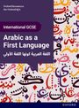 International GCSE: Arabic as a First Language, arabische und englische Schrift, bunte Kalligrafie auf hellem Hintergrund.