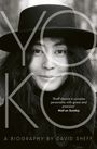 „Sheff depicts a complex personality with grace and precision“ - Mail on Sunday. Porträt einer Frau mit Hut.