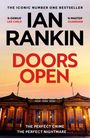 IAN RANKIN, DOORS OPEN. Zitate und Untertitel betonen Spannung. Gebäude im Abendlicht.