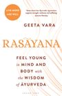 "Live More Age Well" in einem orangefarbenen Kreis. Darunter "Rasāyana" und Text über Ayurveda. Abstrakte Linien im Hintergrund.
