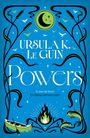 „URSULA K. LE GUIN Powers“ auf blauem Hintergrund, schwarze Pflanzenmuster, grüner Mond, Vögel, grüne Flammen.