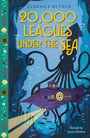 „20,000 Leagues Under the Sea“, „Retold by Lynne Benton“. Ein U-Boot unter Wasser, umgeben von einem Riesenkraken.