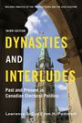 „Dynasties and Interludes“ steht in großen gelben Buchstaben vor einem Turm mit einer kanadischen Flagge.