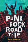 „Punk Rock Road Trip“ von Teresa McWhirter. Silhouetten von Menschen feiern vor einem Hintergrund mit Straßenkartenmotiv.