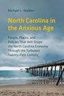 Text: "North Carolina in the Anxious Age" von Michael L. Walden. Bild eines Stegs, der ins Meer führt, unter bewölktem Himmel.