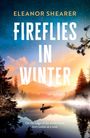 "FIRELIES IN WINTER", "On the edge of the wilderness, love comes at a cost." Boot auf einem stillen See, umgeben von Bäumen.
