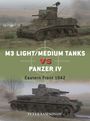 „M3 Tank vs Panzer IV, Eastern Front 1942“ stehend zwischen zwei Panzern auf einer Wiese.