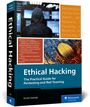 „Ethical Hacking: The Practical Guide for Pentesting and Red Teaming“ von Florian Dalwigk. Cover mit Kapuzenfigur vor Bildschirmen.