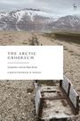 "The Arctic Großraum: Geopolitics and the High North" von Christopher R. Rossi. Ein Schlitten auf steiniger Küste, Berge im Hintergrund.