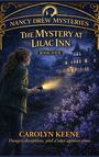 Titel: Nancy Drew Mysteries: The Mystery at Lilac Inn, Book Four. Eine Frau mit Taschenlampe vor einem alten Haus.