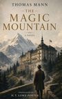 Thomas Mann, The Magic Mountain, A Novel, Translated by H. T. Lowe-Porter. Illustration: Mann vor Haus, Berge im Hintergrund.