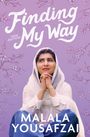 "Finding My Way, Teen Edition. Malala Yousafzai." Hintergrund in Flieder mit zarten Blüten. Frau in Weiß sitzt nachdenklich.