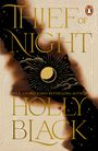 „THIEF OF NIGHT“ und „HOLLY BLACK“ stehen in goldenen Buchstaben. Eine Mond-Illustration mit strahlenden Linien und Wolken.