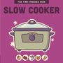 "The Time-Pressed Cook: SLOW COOKER" in großen Lettern über einem illustrierten Slow Cooker auf lila Hintergrund.