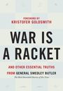 Vorangestellt von Kristofer Goldsmith: "War Is a Racket" von Smedley Butler. Schachbrettmuster mit Waffen-Symbolen.