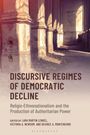 „Discursive Regimes of Democratic Decline“. Alte, sonnenbeschienene Säulen in einem verfallenen Gebäude.