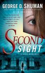 "SECOND SIGHT" großes rotes S auf blauem Hintergrund, Hälfte eines Gesichts und eine Frau in einer verlassenen Halle.